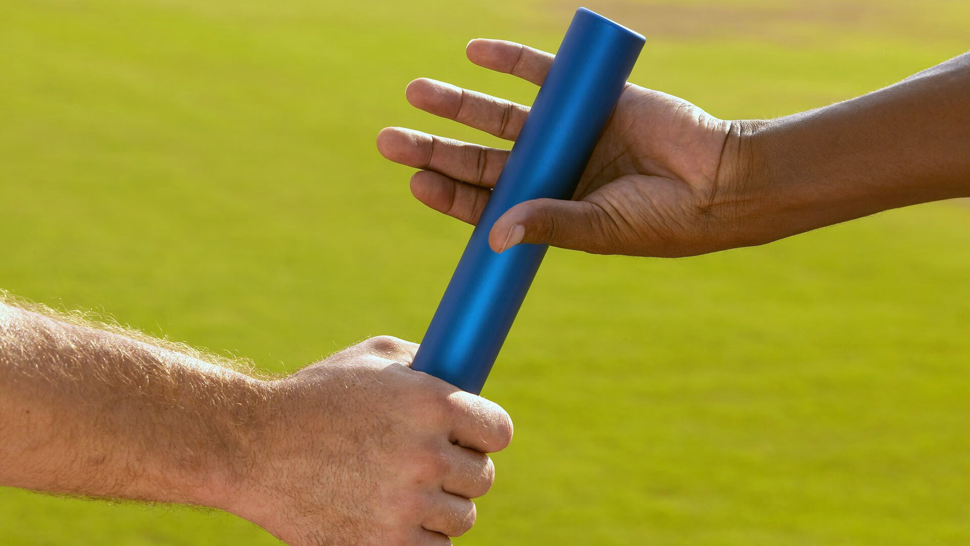 开云注册-艾比·德尔福：防守中的“扫雷者”，清除所有对方威胁